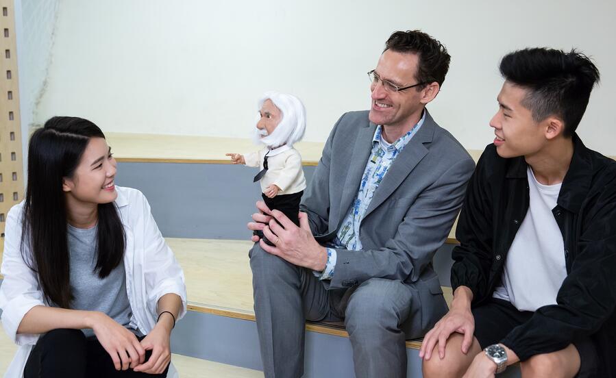 Robot against depression 2